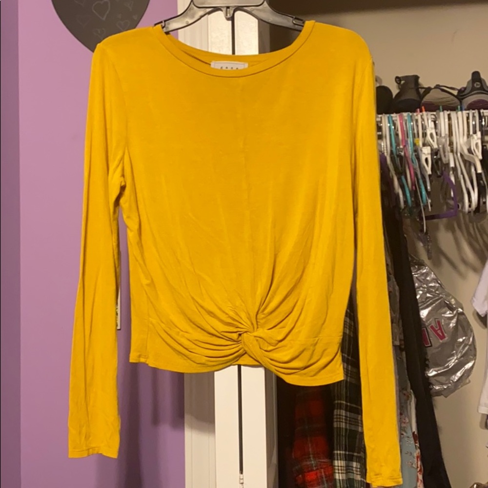 Yellow crop top long sleeve shirt